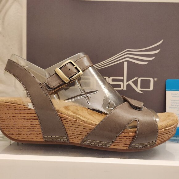 Dansko "Laurie" Burnished Calf Leather Wedge sandals. NIB. EU 40/US 9.5-10. - Picture 1 of 9